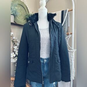 Via Spiga Y2K Black Fur Trim Grommet Belted Neckline Winter Coat